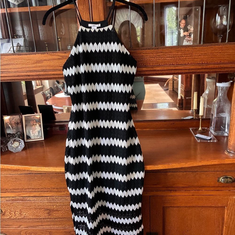 Bar III Black and White Chevron Midi Dress